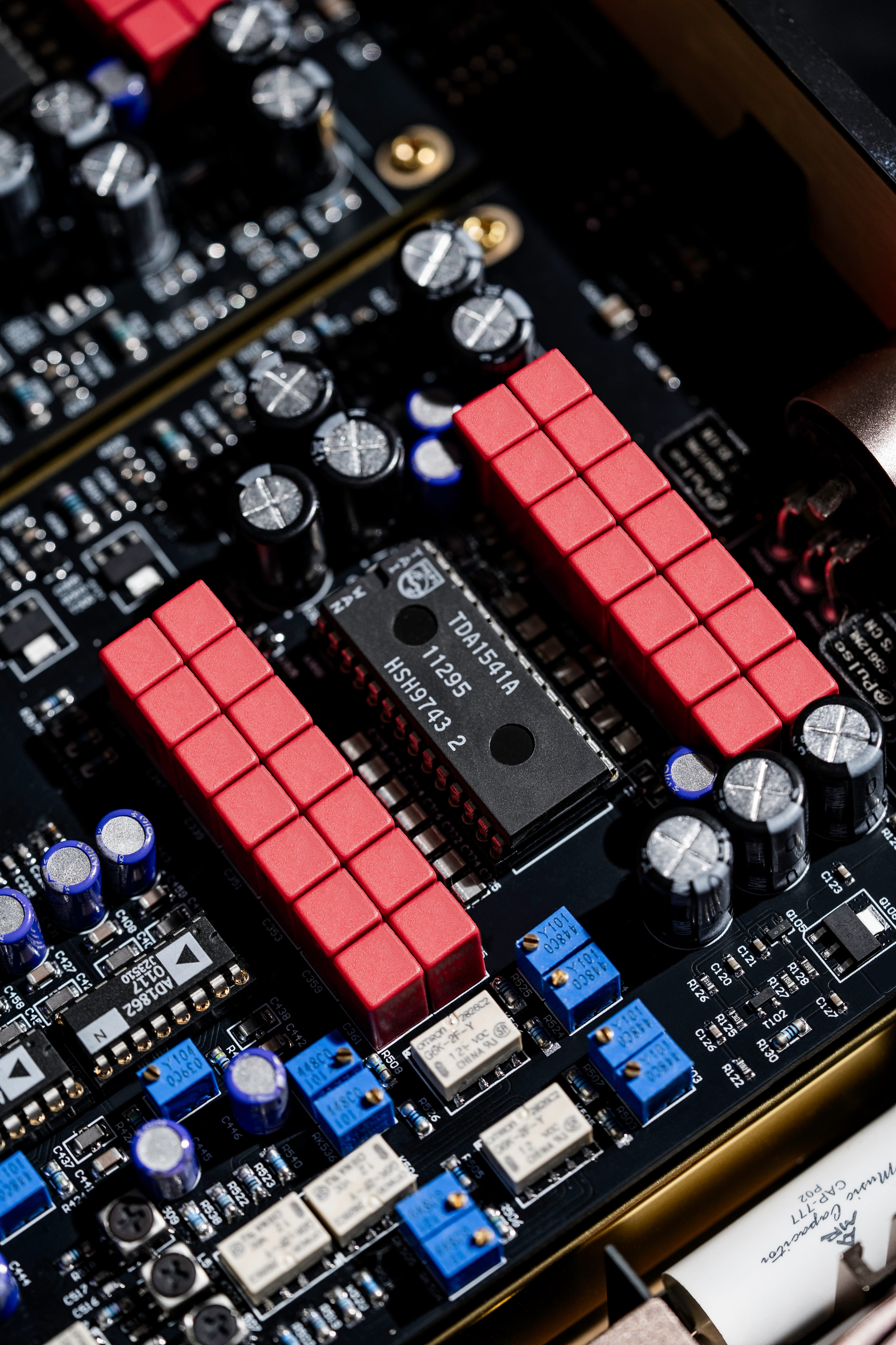 Tri-Architecture DAC
System.
